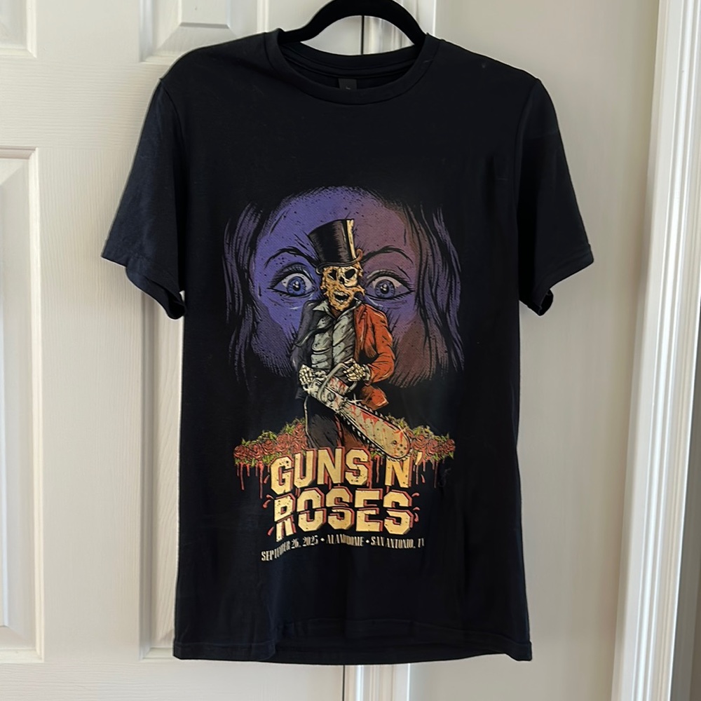 New GUNS N’ ROSES LIMITED SAN ANTONIO 9/26/2023 T SHIRT FROM MERCH TRUCK S